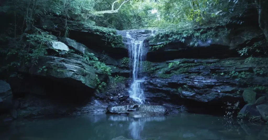 Kura Falls